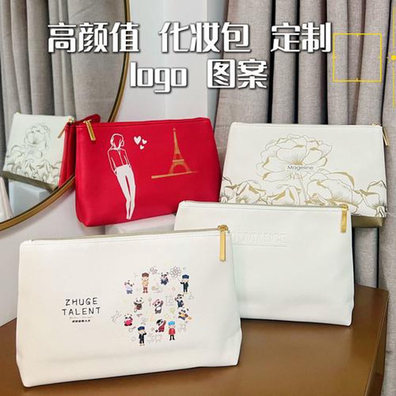 双肩包定制:承载个性化梦想的工具
